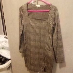 Women dress